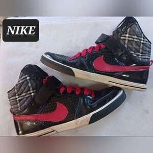 NIKE High Tops Sneakers Shoes Royal Colors Womens Size 9